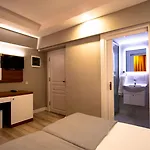 Joker Hill Otel
