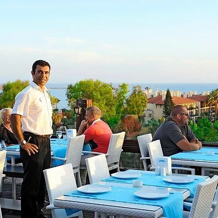 Aparthotel Joker Hill 3*