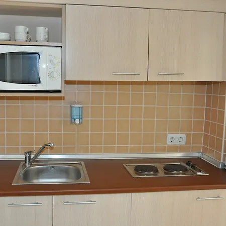 Hotel apartamentowy Joker Hill 3*
